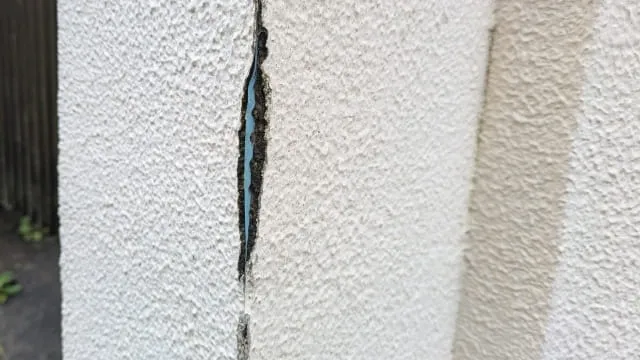 外壁塗装を2色にするとどう変わる？おしゃれと機能性を両立する色分け術